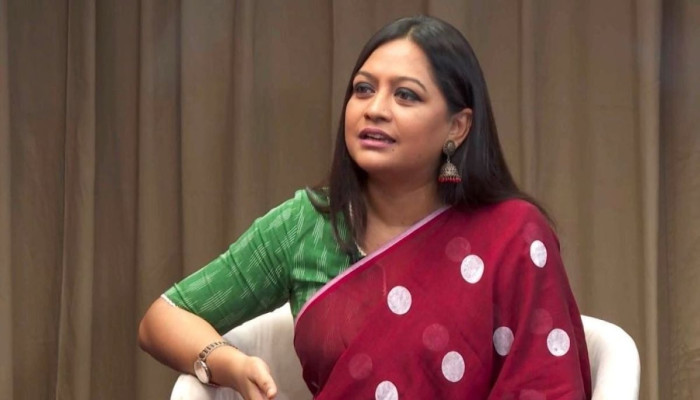 ‘এই চড় কোটি মানুষের প্রতিবাদের ভাষা’