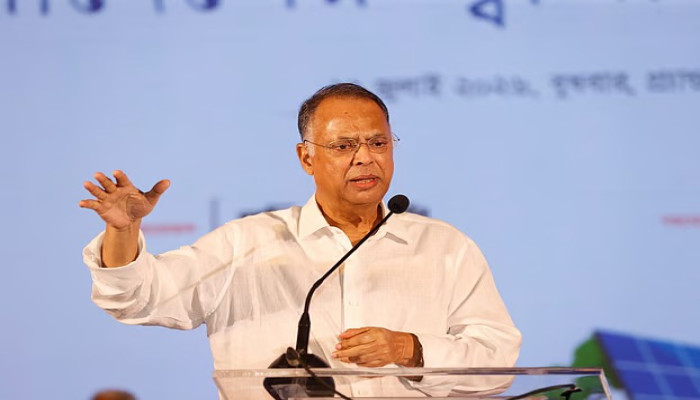 জ্বালানিমন্ত্রী ইকবাল হাসান মাহমুদ অসুস্থ হয়ে হাসপাতালে ভর্তি