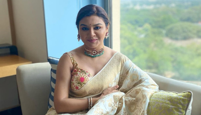 ওটিটিতে মুক্তি পেল জয়ার সিনেমা