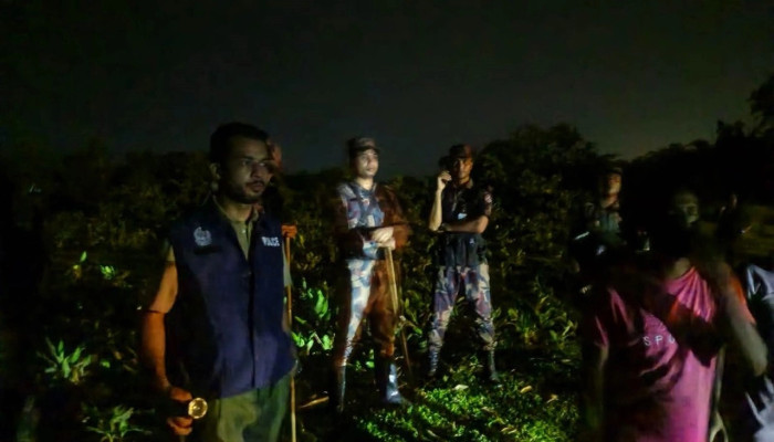 সীমান্তে পড়ে থাকা বাংলাদেশি শিশুর মরদেহ হস্তান্তর করেছে বিএসএফ