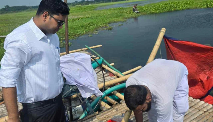 নগরকান্দায় অবৈধভাবে বালু উত্তোলন, একজনের কারাদণ্ড