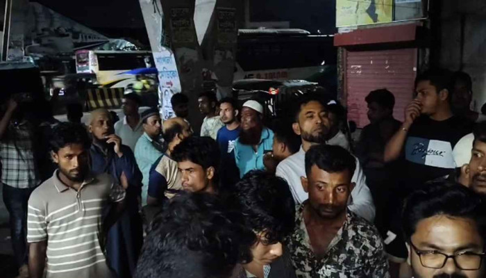 স্বামী-স্ত্রী পরিচয়ে হোটেল কক্ষ ভাড়া, পরদিন ওয়াশরুমে মিলল নারীর মরদেহ