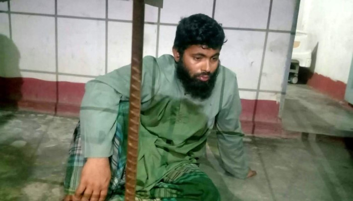 প্রতিবন্ধী নারীকে ধর্ষণের অভিযোগে ইমাম গ্রেফতার