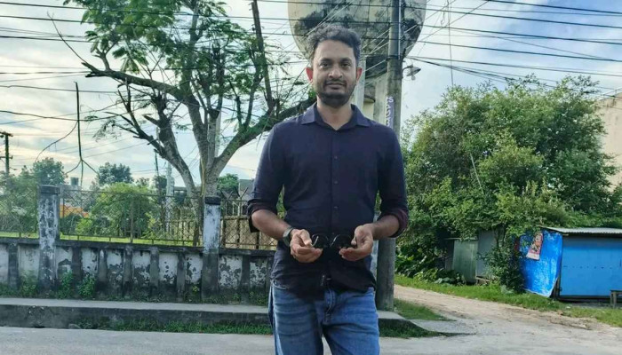 ঝালকাঠি জেলা যুবদল নেতার পদ স্থগিত
