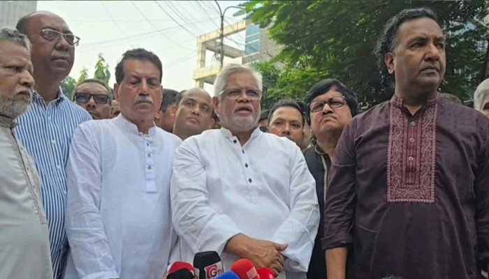 প্রধানমন্ত্রীর নেতৃত্বে গণতন্ত্রকে প্রাতিষ্ঠানিক রূপ দিতে চায় বিএনপি: আমান