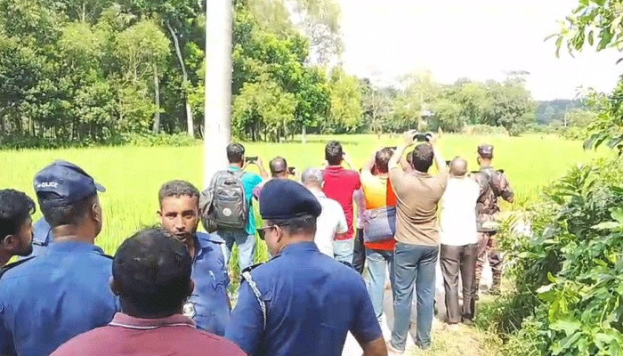 আটক ২ পুলিশ সদস্যকে ফেরত দিল বিএসএফ