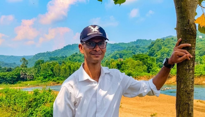 নেত্রকোনায় সাংবাদিককে গুলি করে হত্যা
